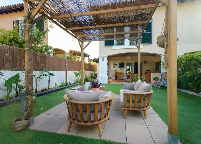 Villa Lets Holidays Luxury House In Cala Llevado 2